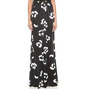 ISSA Karen Black & White Maxi Skirt (new w tags)
